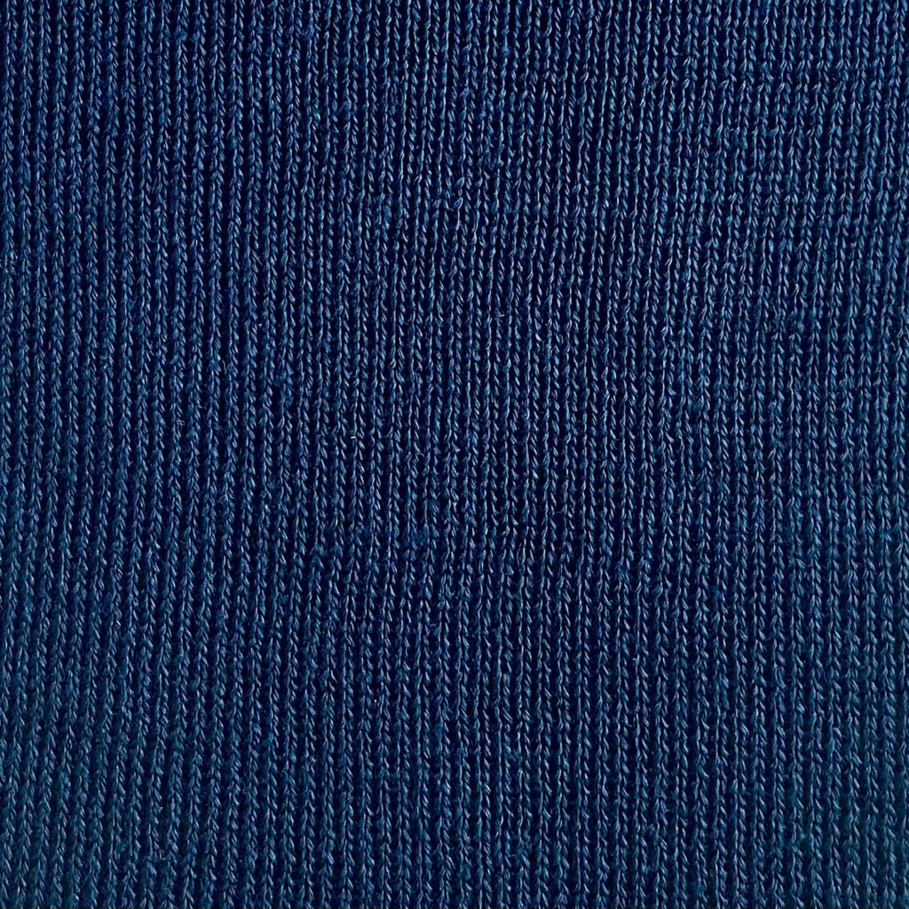 EGLESNA Deep Navy linen color sample