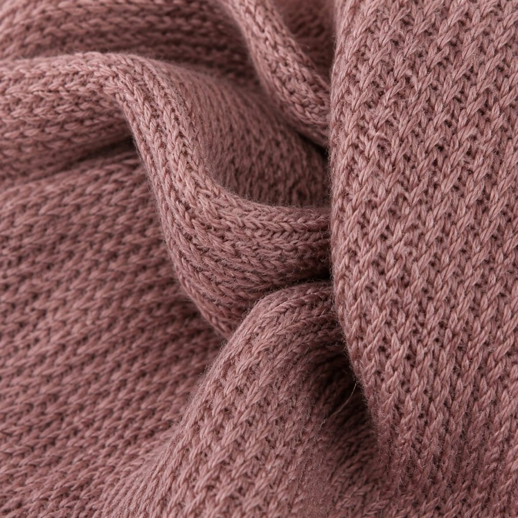 EGLESNA Muted Rose linen color sample