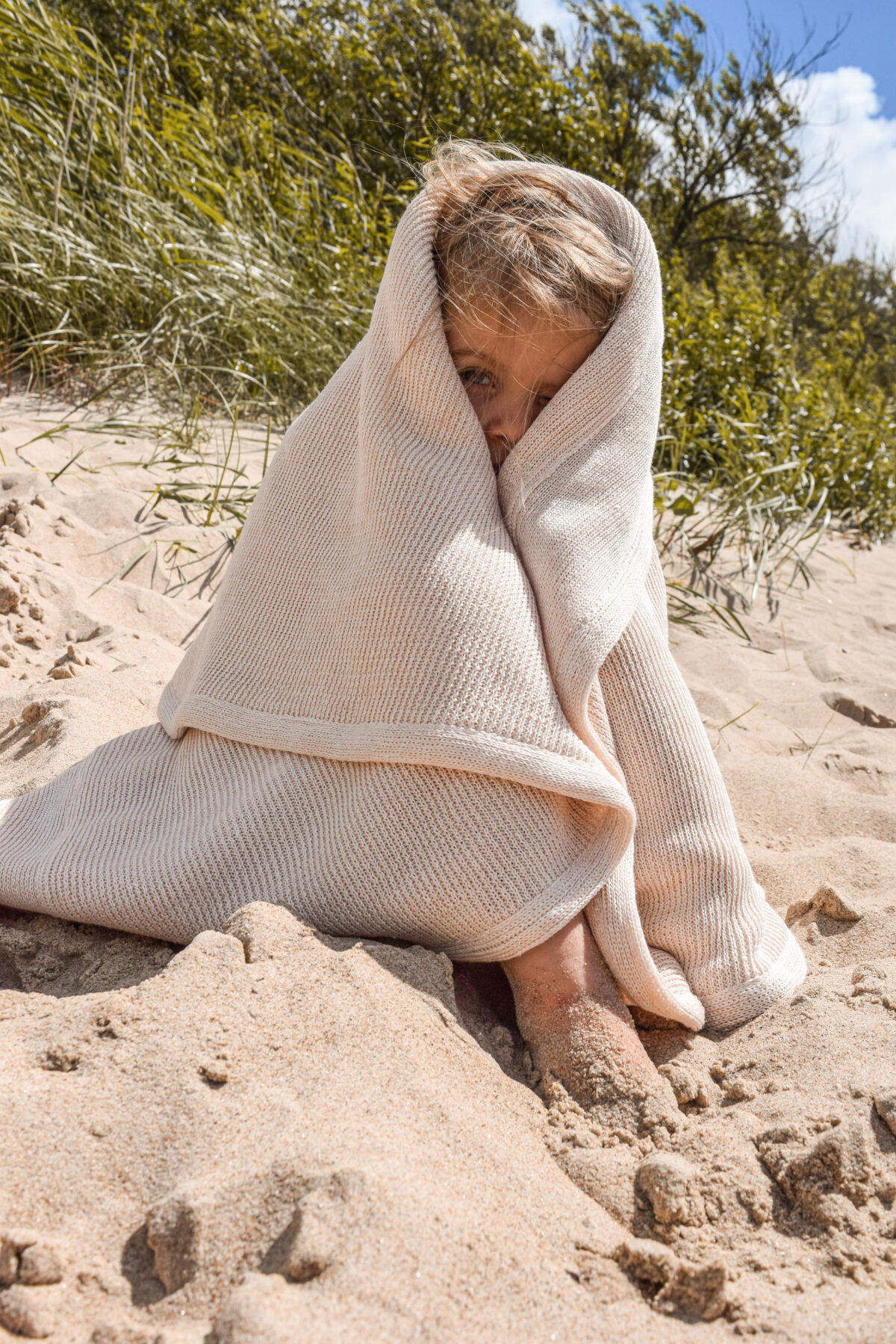 NOAH double linen knit blanket in Soft Sand
